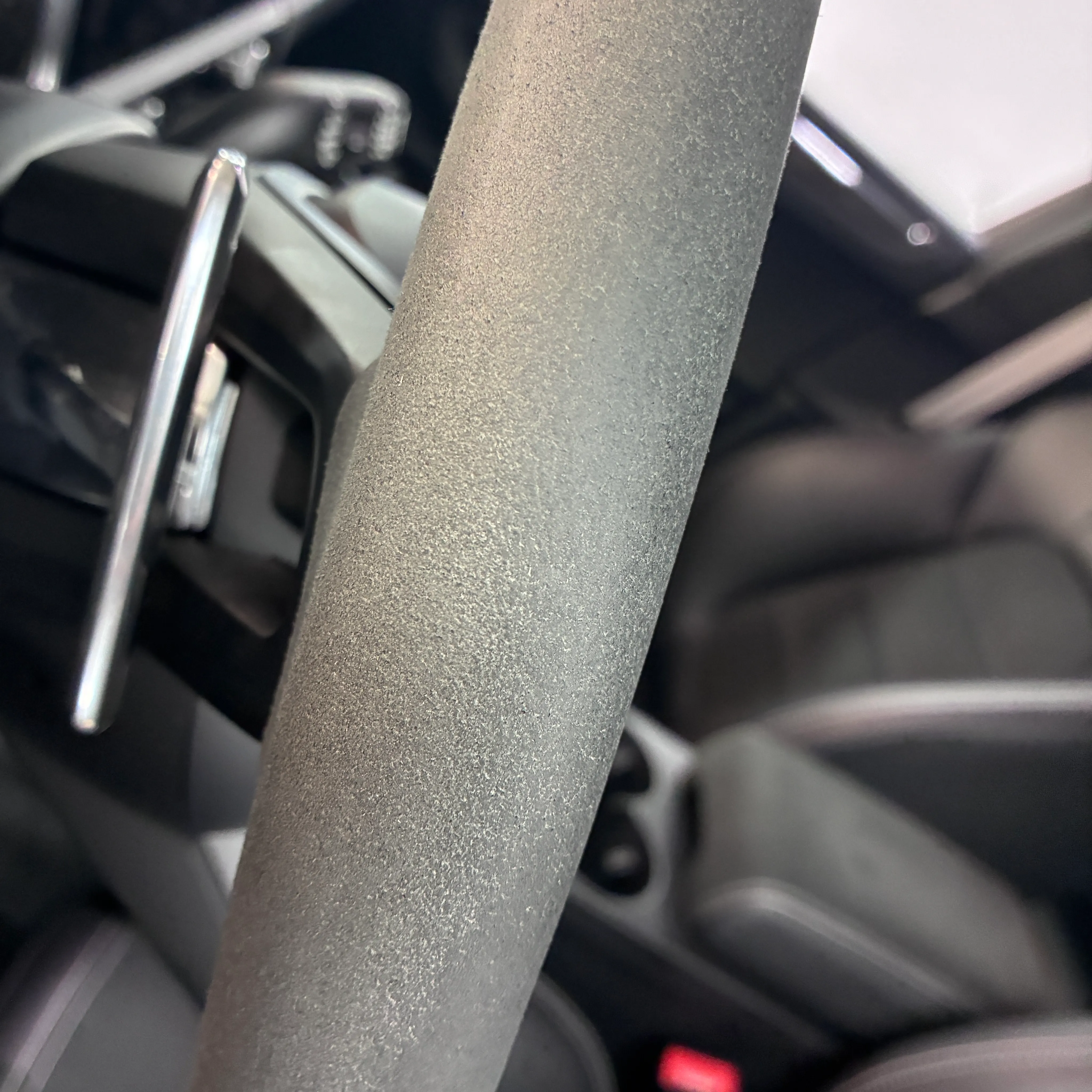 Alcantara Reinigung